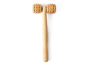 Drewniany T-roller do masażu twarzy i głowy