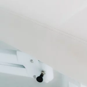 Elektryczne łóżko kosmetyczne Eterna (białe)